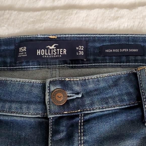 Jeans - Picture 3 of 4